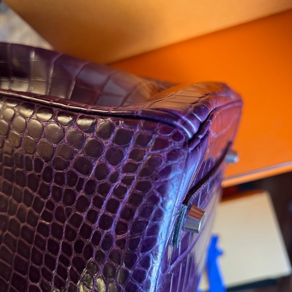 Hermes Birkin 35 Amethyst Crocodile Porosus bag - Picture 14 of 16